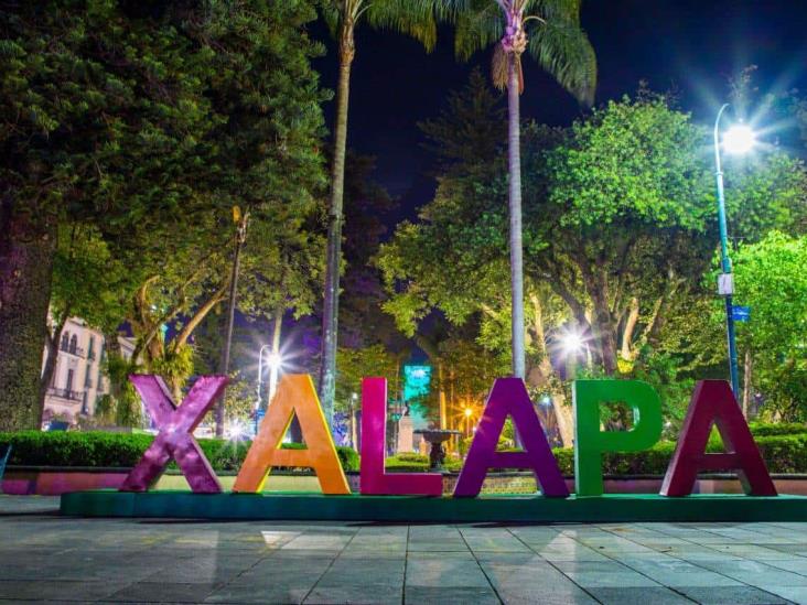 Galería: renuevan letras turísticas de Xalapa