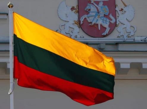 Rusia lanza amenaza contra Lituania tras prohibir tránsito de mercancías