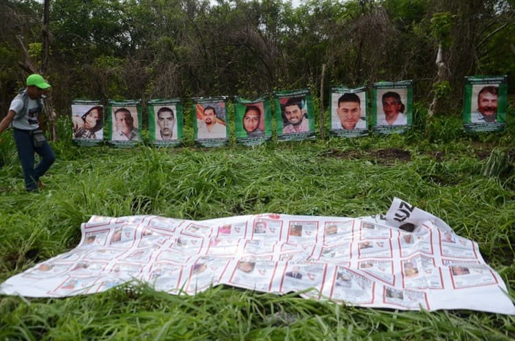 Colectivos se manifiestan en La Posta en Medellín, exigen entrar a fosa clandestina