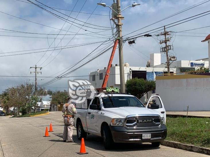 Calor y alto consumo de energía, razón de apagones en Coatzacoalcos: CFE