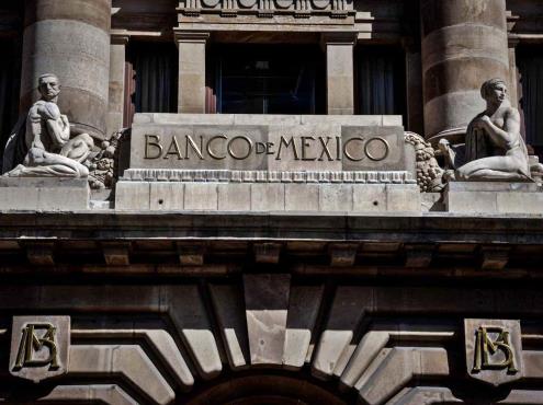 Banxico debe encontrar nuevas fórmulas para contener inflación: AMLO