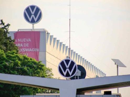 Paran actividades de producción en planta Volkswagen
