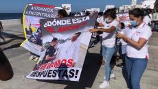 Marchan para exigir aparezca el director de la Policía Vial de Veracruz desaparecido