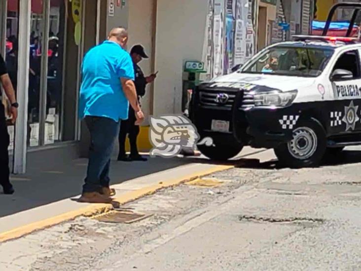 Desconocido dispara contra sujeto frente a centro comercial en Mendoza