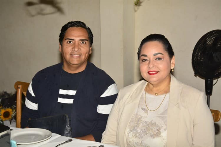 Sharzy Molina Guízar celebra 33 años más de vida