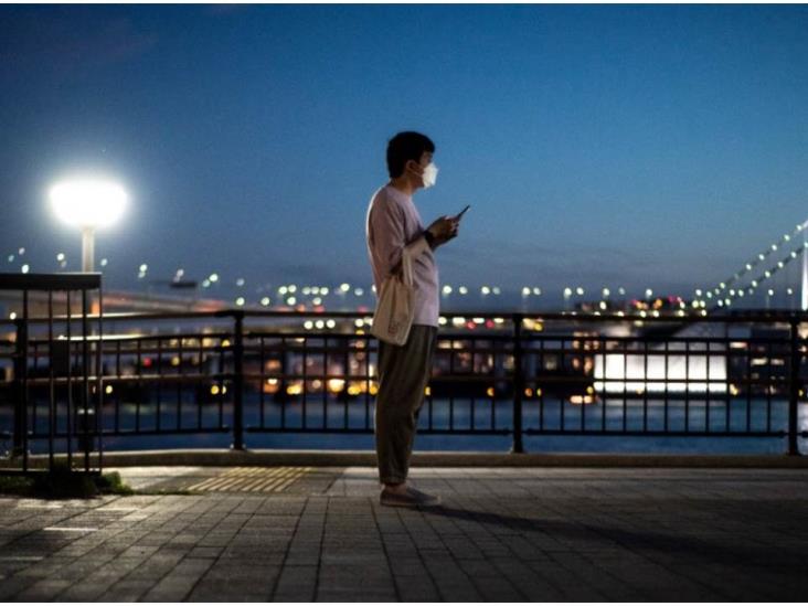 Japón advierte escasez de electricidad y pide a población reducir uso en la noche