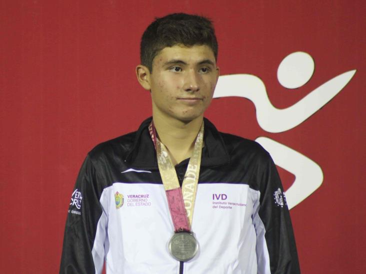 Da Cárdenas Rifka presea de plata a Veracruz en atletismo