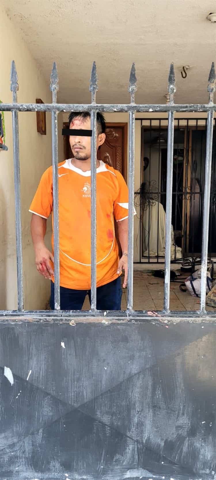 En Veracruz, ladrón intenta robar casa y es sorprendido por los vecinos