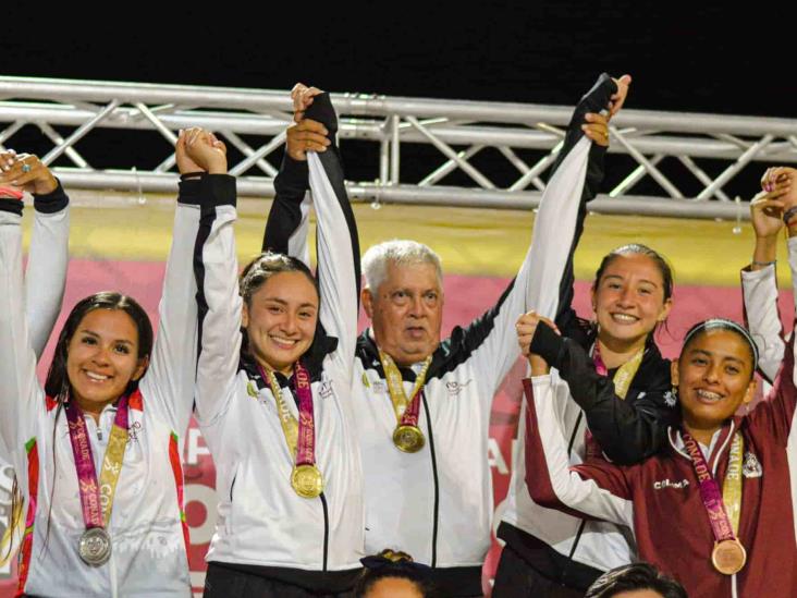 Consigue Veracruz medallas de oro en voleibol de playa en Juegos Nacionales Conade