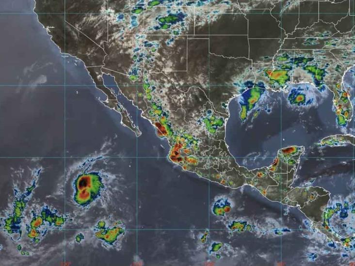 En 19 estados de México, lluvias y descargas eléctricas esta noche