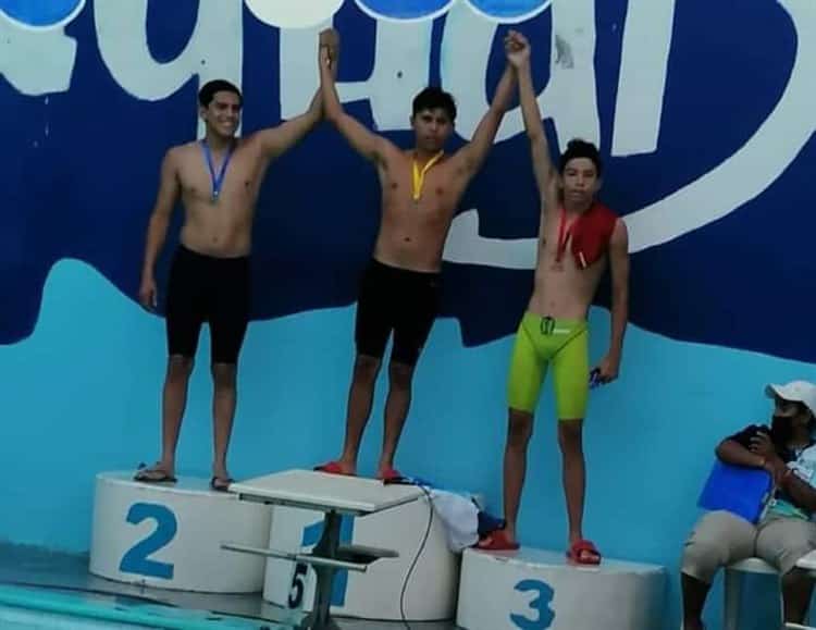Jóvenes de Ciudad Cardel conquistan el Torneo Al Agua Patos