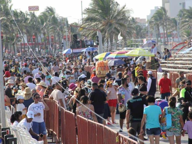 Este es el orden de los carros alegóricos en el primer paseo del Carnaval de Veracruz