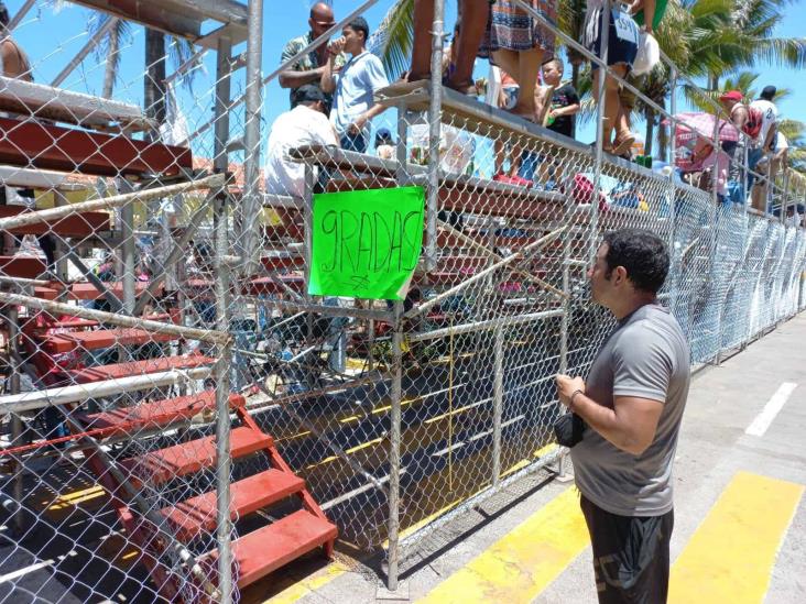¡Las rebajan! Bajan precios de gradas de Carnaval de Veracruz 2022 por baja afluencia