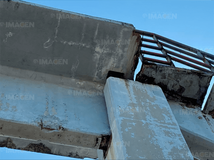 Puente de Rafael Cuervo en Veracruz, un riesgo latente