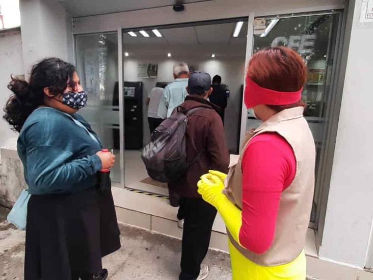 Cajeros automáticos de CFE inservibles, denuncian usuarios de Xalapa