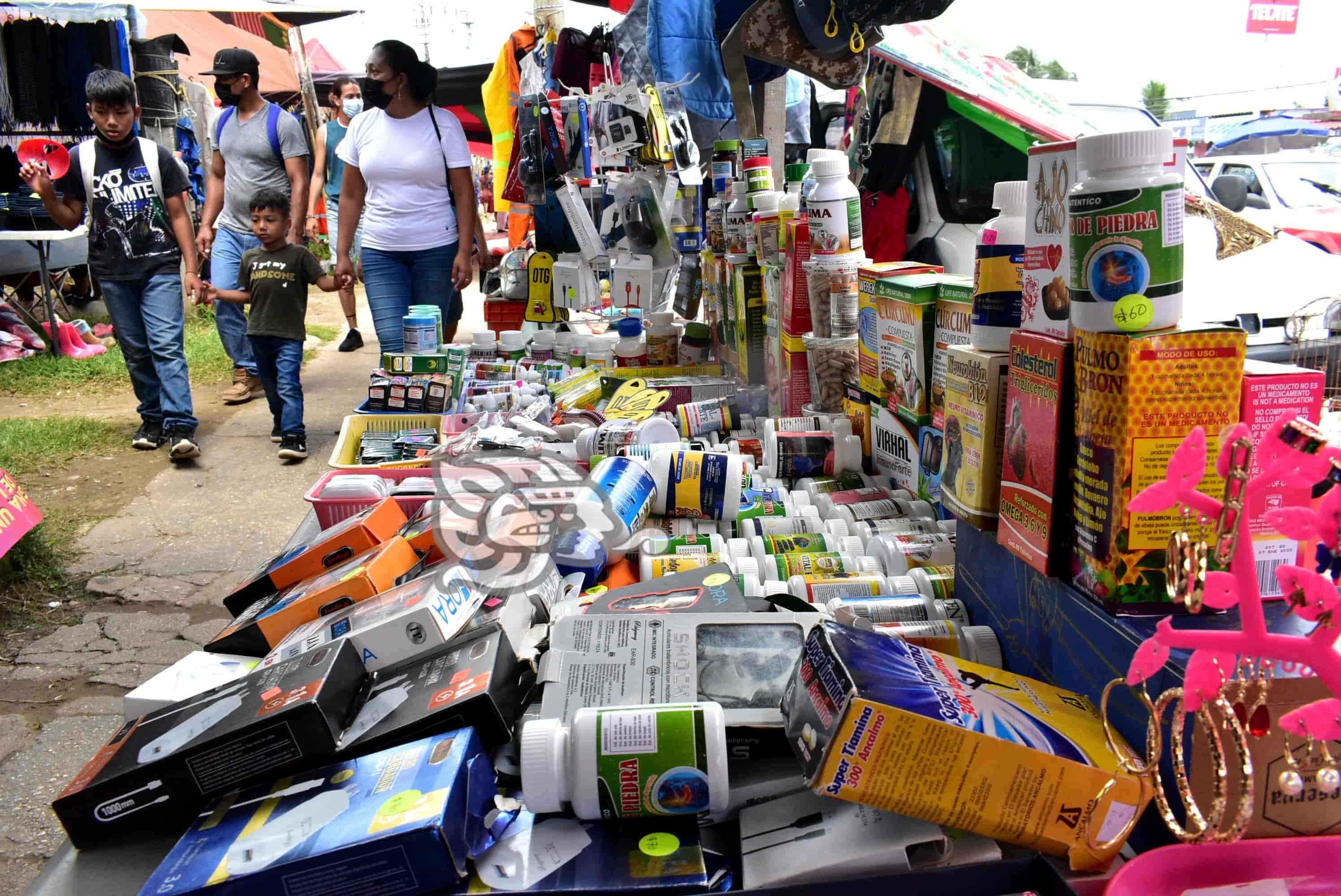 El tianguis de la Pancho Villa, una tradición dominical