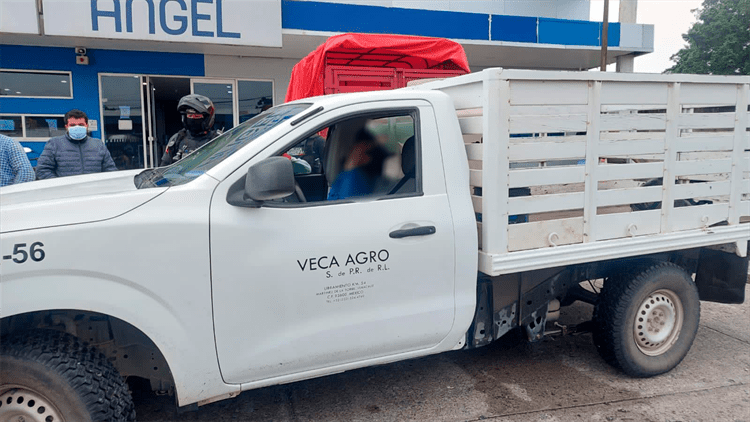 Hombre muere al caerle un rayo en una galera en Martínez de la Torre