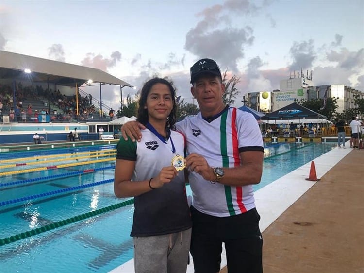 Veracruz se lleva 6 medallas de oro en natación en el CCCAN de Barbados