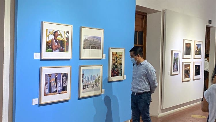 Inauguran la Exposición Migración en la Fototeca de Veracruz