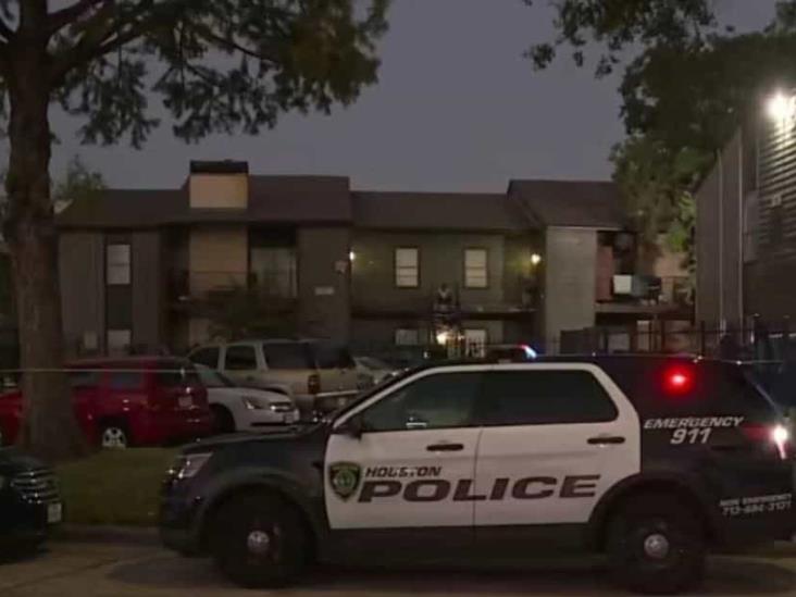 Se registra balacera en complejo residencial en Houston, Texas; hay 4 muertos