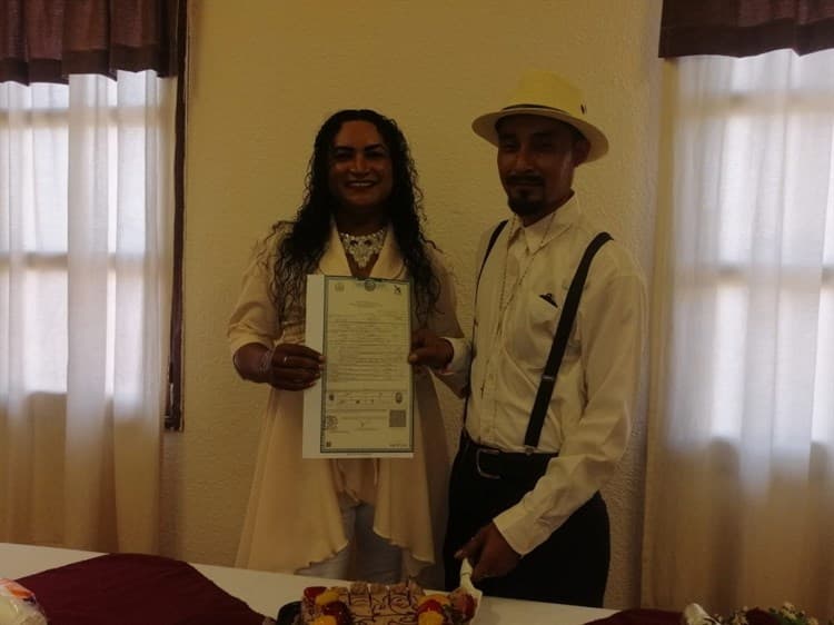 Se realiza primera boda igualitaria en la cuenca del Papaloapan
