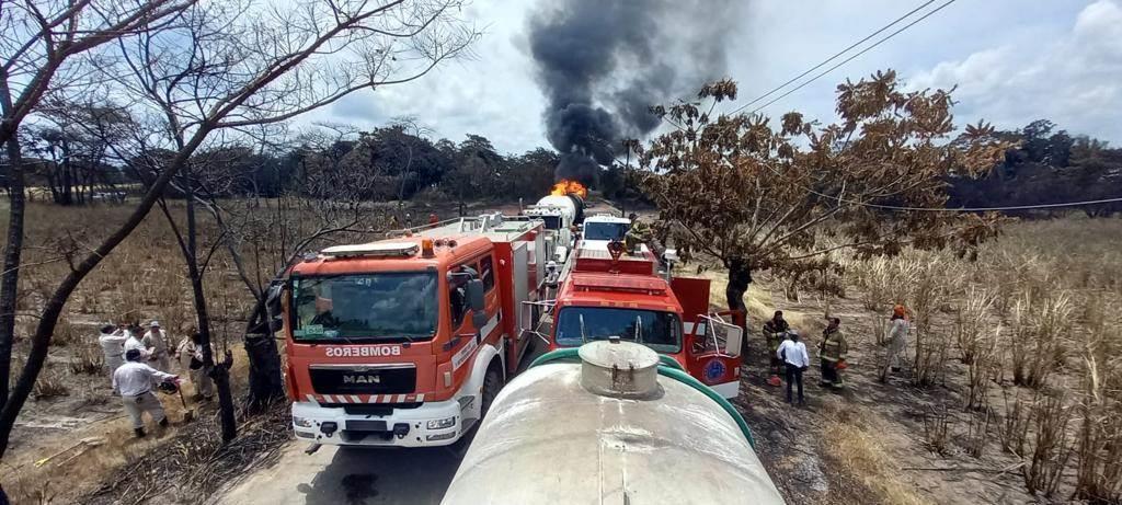 Liquidado incendio de ducto de Pemex en Chacaltianguis