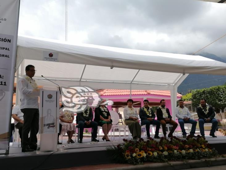 (+Video) Autoridades inauguran remodelación de palacio municipal de Ixhuatlancillo