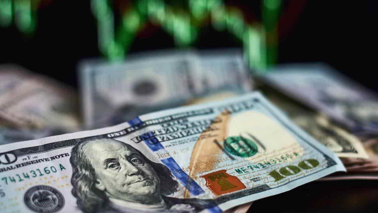 Precio del dólar: 15 de Abril 2023