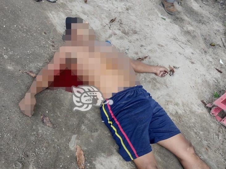 Hombre es asesinado al interior de un lavado en Cosoleacaque