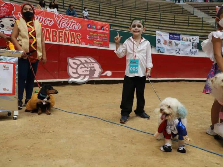 Realizan expo canina en el coliseo de Orizaba