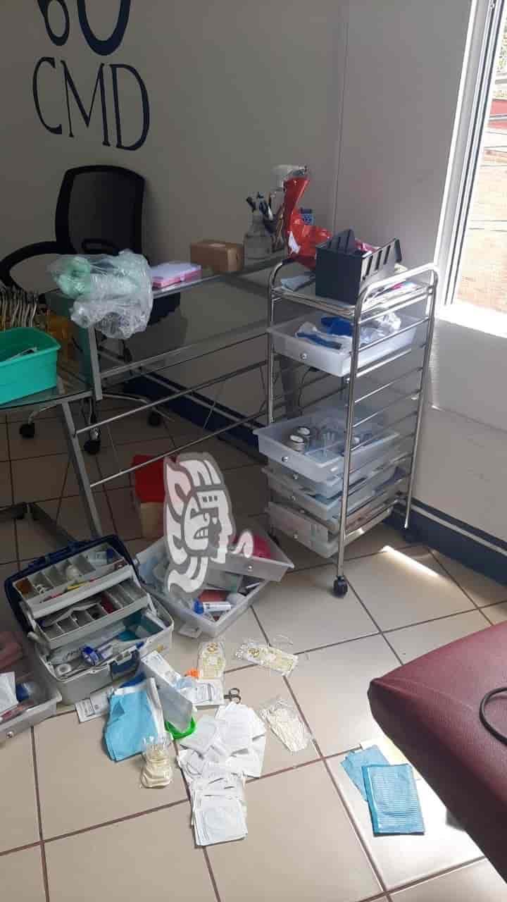 Les roban sus herramientas de trabajo: asaltan consultorio dental en Escobedo