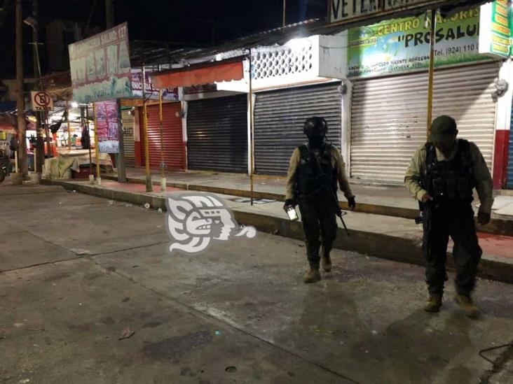 (+Video) Atacan a balazos carnicería en el barrio Tamarindo e Acayucan