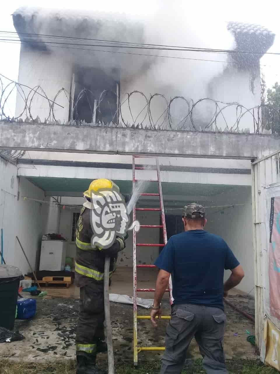 Entre La Vida Y La Muerte, Hombre Electrocutado En Auditorio Municipal ...