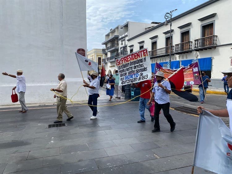 Marchan Estibadores en el puerto de Veracruz (+Video)