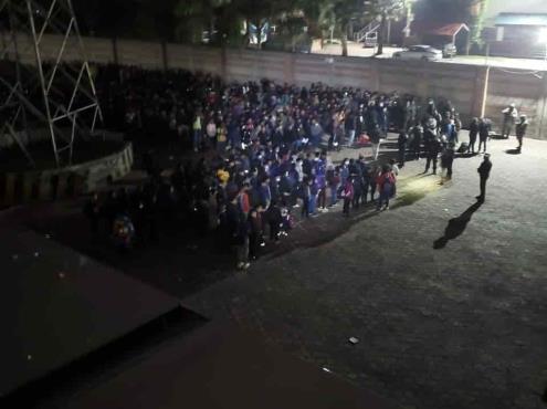 Aseguran a más de 600 migrantes en doble operativo en Puebla