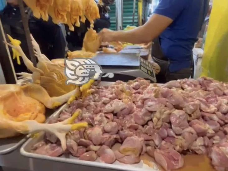 ¡Cuidado! Venden pollo en Poza Rica sin certificado sanitario