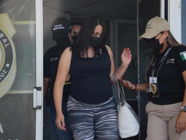 Yesenia dio a luz; está acusada de multihomicidio en Boca del Río
