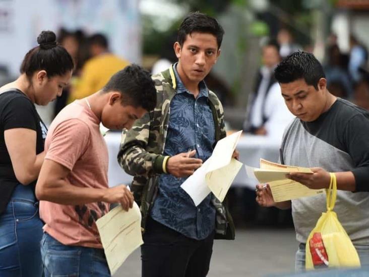 Tasa de desempleo se desacelera; 430 mil personas se emplearon en septiembre