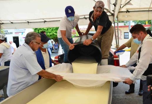 Video: Inicia la Feria del Queso en Tlalixcoyan