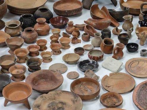 Recuperan 93 piezas arqueológicas que vendían en un tianguis de la CDMX