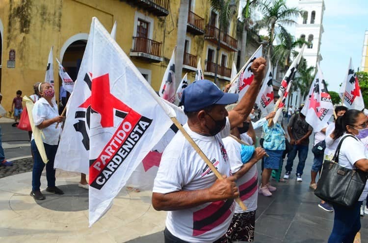 Video: Habitantes de La Reserva se manifiestan en el palacio municipal de Veracruz