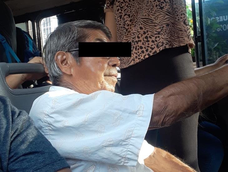 “Me tocó la pierna”: exponen a abuelito acosador en Veracruz