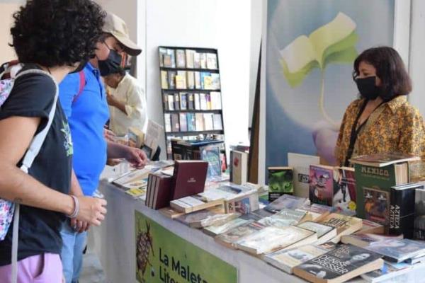 Promueven lectura a través de libros usados 