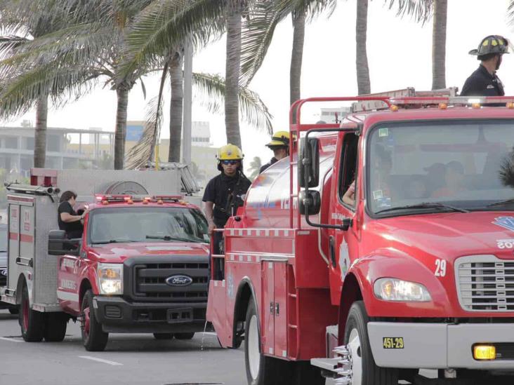 Así pasan la Navidad y año nuevo los bomberos de Boca del Río