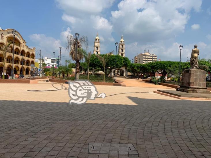 Apuran remodelación de parque para grito en Acayucan