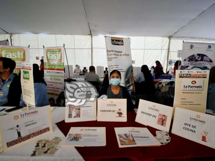 Ofrecen cerca de 500 vacantes en Feria Nacional del Empleo en Xalapa (+Video)