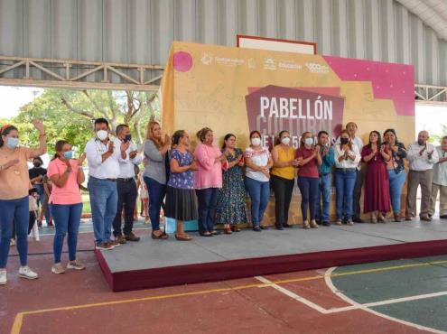 “Pabellón Cultural de los 500 Años” lleva alegría a más de 900 niños de Coatzacoalcos