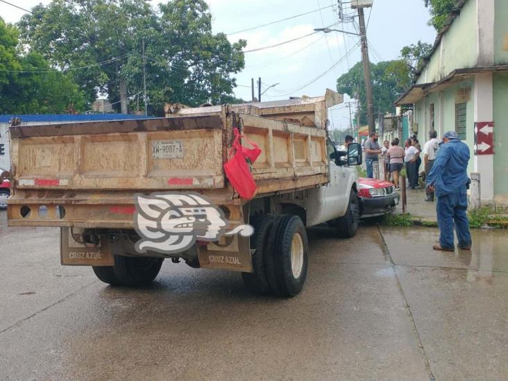Fuerte choque automovilístico deja un lesionado en Minatitlán