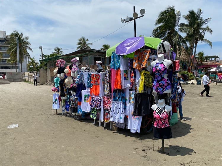 Se elevan las ventas en playas de Veracruz en el último fin de semana de vacaciones