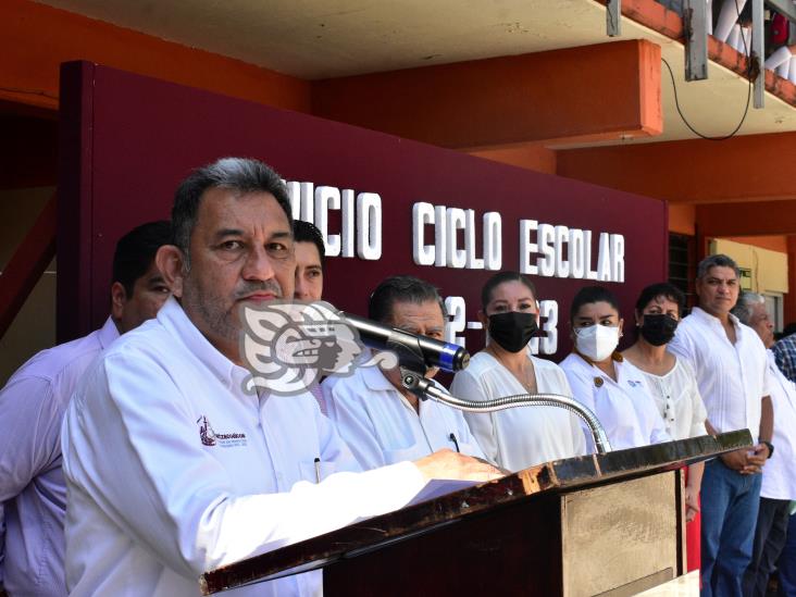 (+Video)Una nueva era en la educación; a clases 73 mil 600 alumnos en Coatzacoalcos
